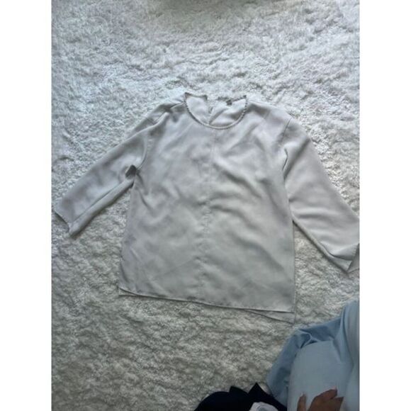 Uniqlo Long Sleeve Chiffon Work Career Blouse size S - Picture 3 of 3